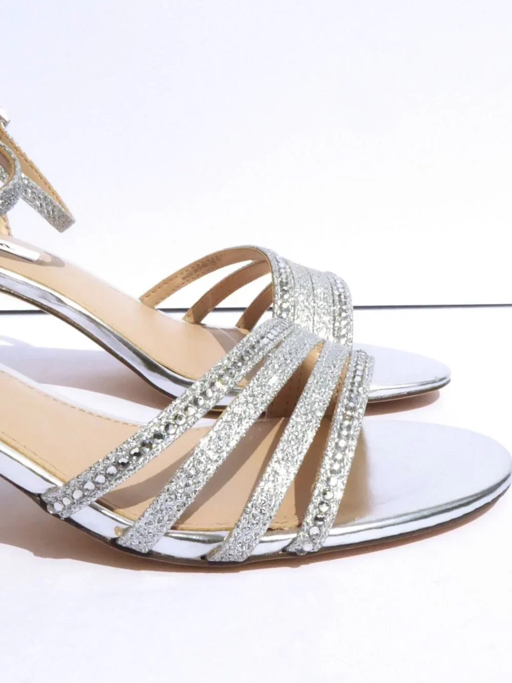 Nina New York silver rhinestone glitter strappy ankle strap heels size 8.5